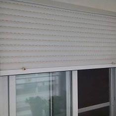 Reparación cambio de lamas de persianas Reparación cambio de lamas de persianas